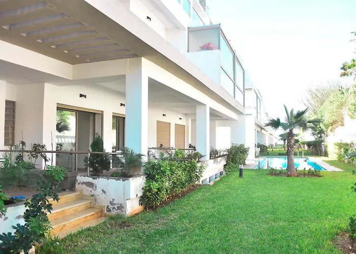 Luxurious Apt - Sea View