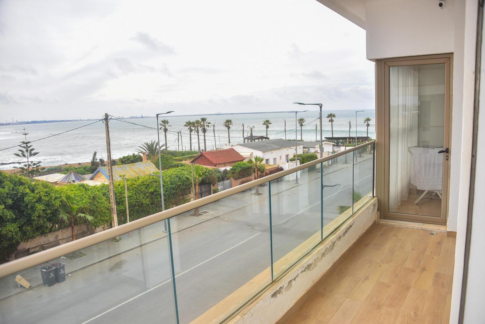 Apartment Luxurious - Sea View Pont Blondin