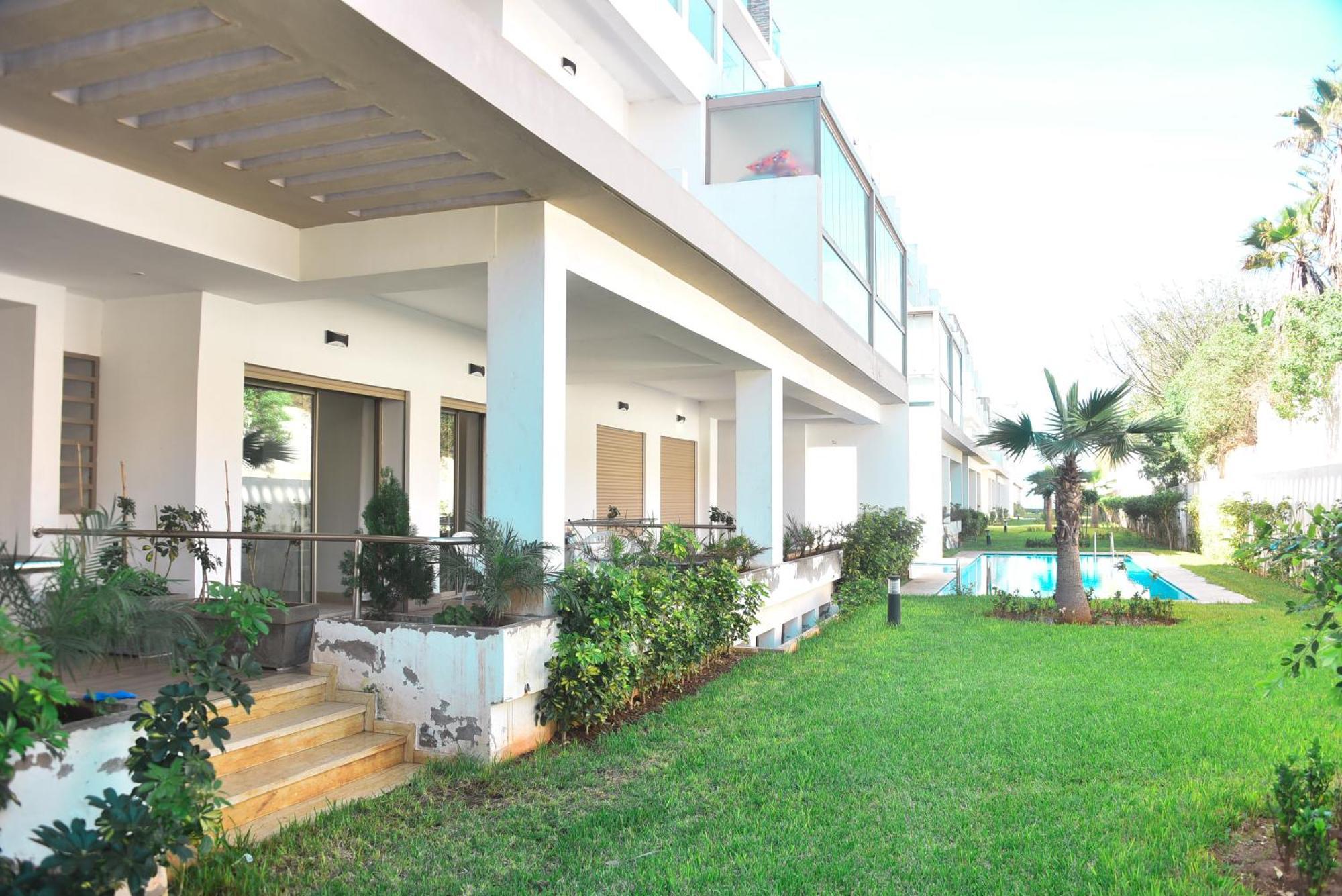Apartment Luxurious - Sea View Pont Blondin