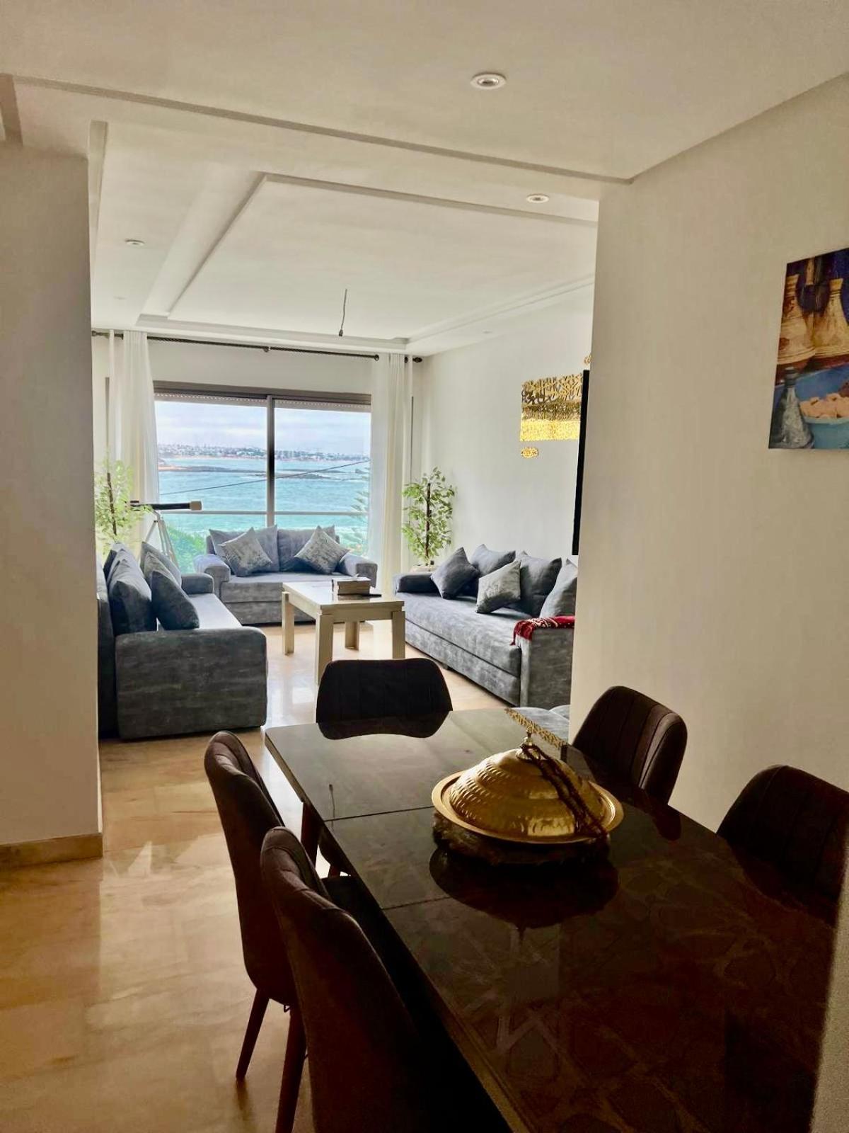Luxurious - Sea View Apartment *